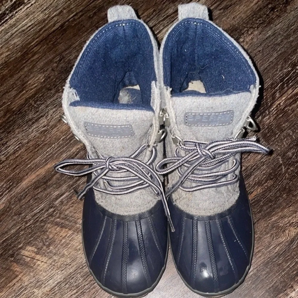 Sperry Kids Navy and Gray Boots